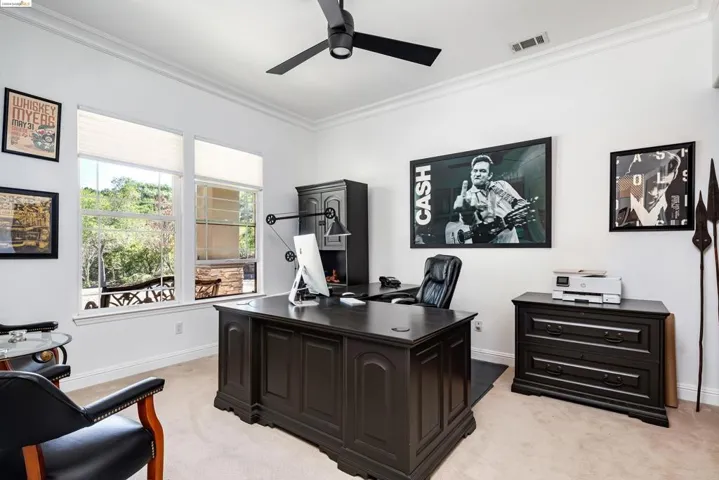 621 Bear Oaks Ln, Martinez, California 94553