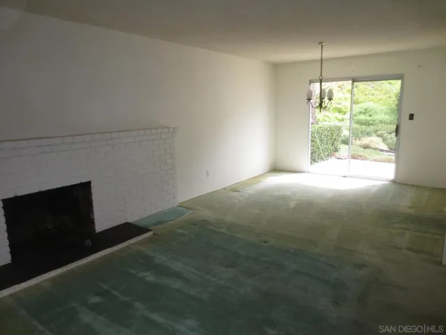 5889 Cozzens St, San Diego, California 92122