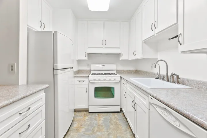 1101 W Macarthur Boulevard 215, Santa Ana, California 92707
