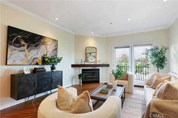 Beautiful living room layout