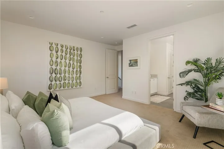 5874 W 76th Street, Los Angeles, California 90045