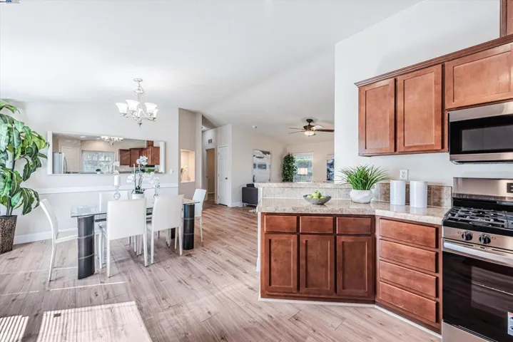 2696 Pueblo Creek, Hayward, California 94545