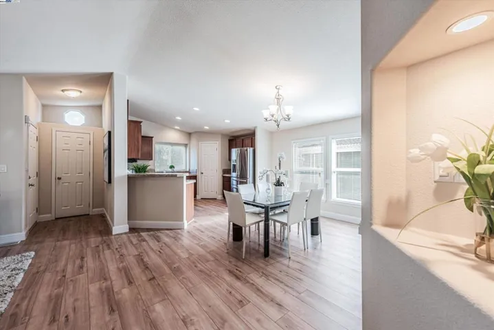 2696 Pueblo Creek, Hayward, California 94545