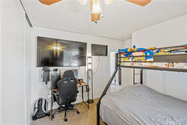 16028 Smoke Tree Street, Hesperia, California 92345