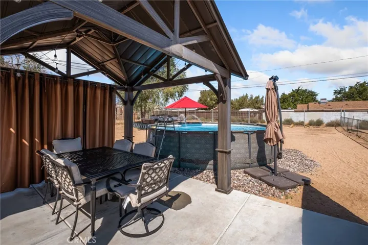 16028 Smoke Tree Street, Hesperia, California 92345