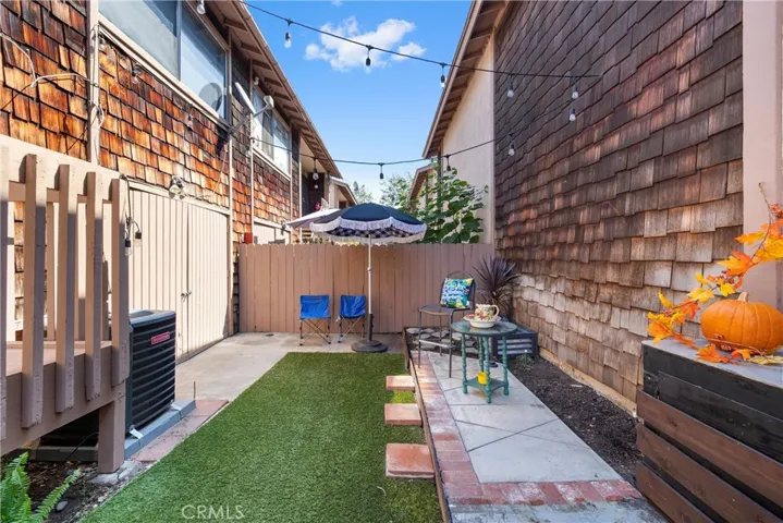 1080 Cabrillo Park Drive B, Santa Ana, California 92701