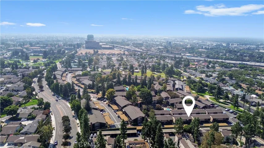 1080 Cabrillo Park Drive B, Santa Ana, California 92701