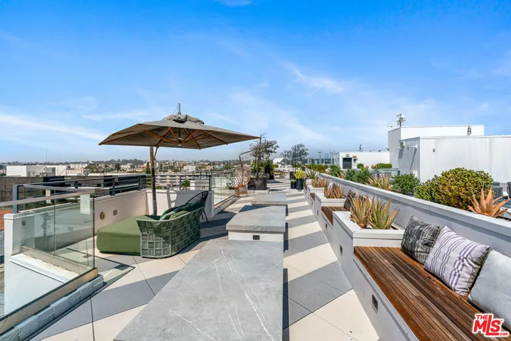 3833 Dunn Ph8, Culver City, California 90232