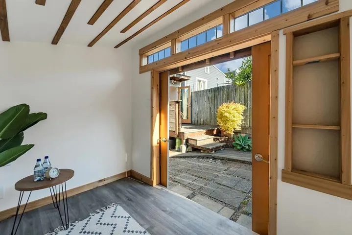 562 Cordova Street, San Francisco, California 94112