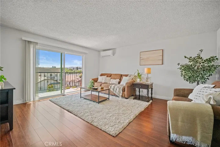 956 W 9th Street 4, San Pedro, California 90731