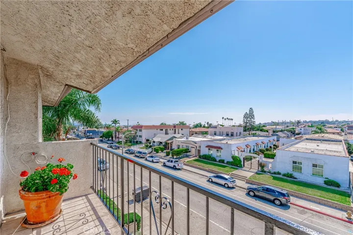 956 W 9th Street 4, San Pedro, California 90731