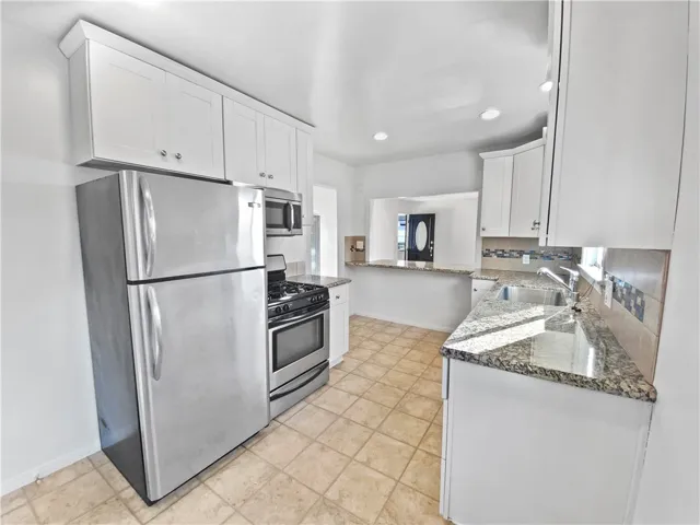 3418 Manhattan Avenue, Hermosa Beach, California 90254