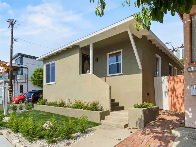 3418 Manhattan Avenue, Hermosa Beach, California 90254