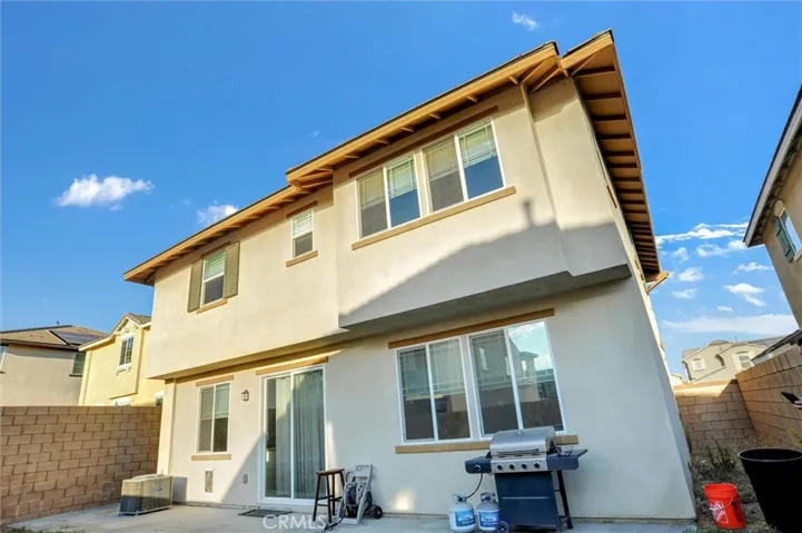 5206 Wintercress Avenue, Fontana, California 92336