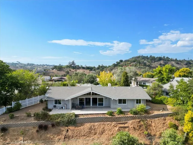 2833 Golfview Drive, Fallbrook, California 92028