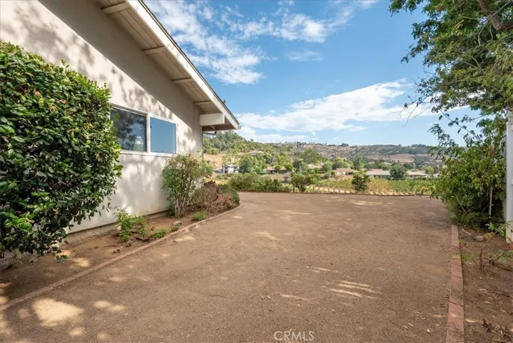 side yard
