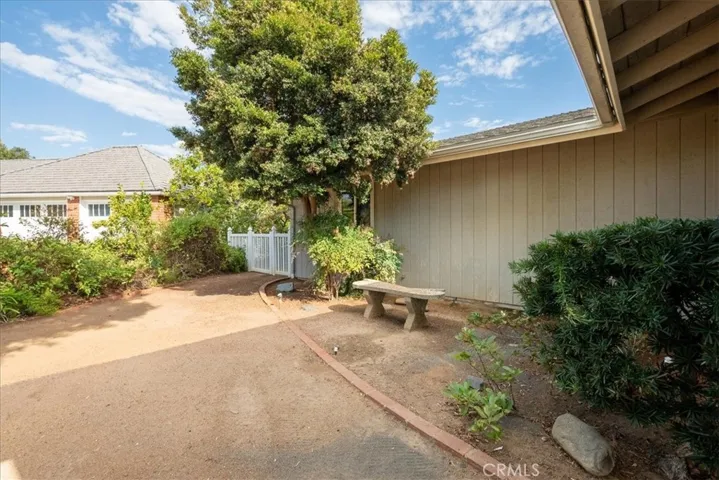 side yard