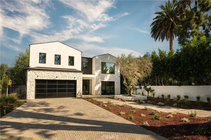 23317 Collins Street, Woodland Hills, California 91367