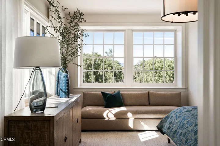 SECONDARY BEDROOM SUITE