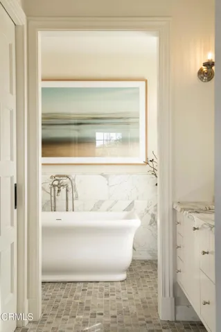 SECONDARY BEDROOM ENSUITE BATH
