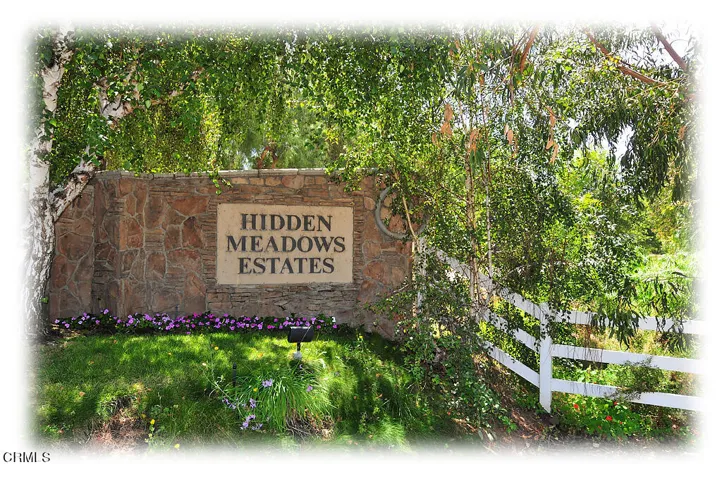 COMMUNITY SIGN