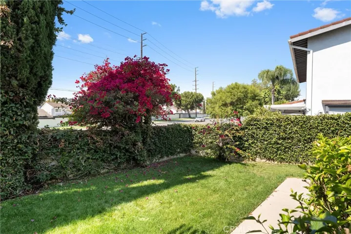 24092 Parkhill Road, Lake Forest, California 92630