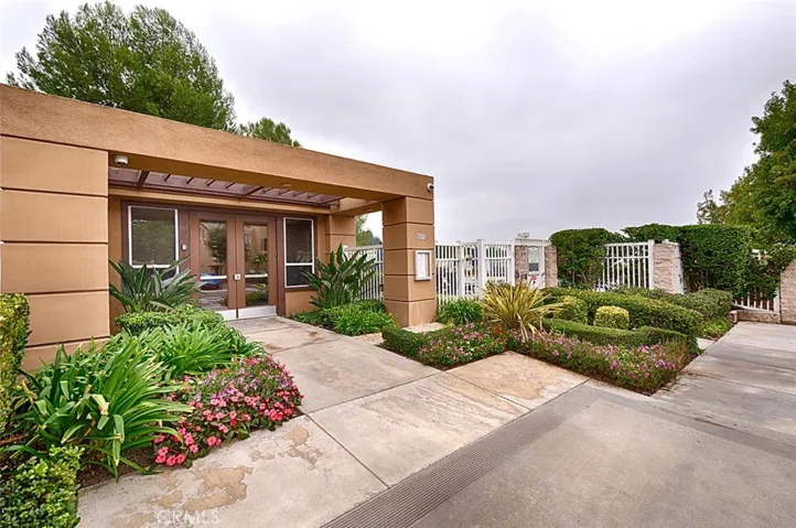 904 S Country Glen Way, Anaheim, California 92808