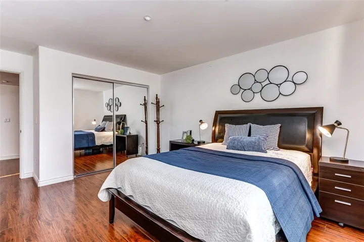 4842 Sapphire Way, Cypress, California 90630