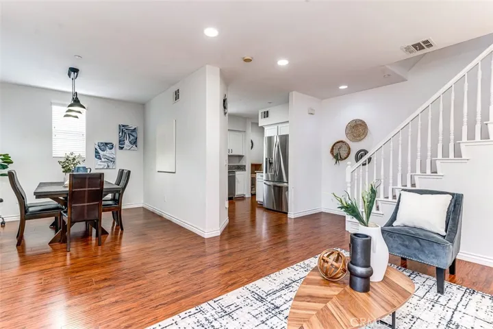 4842 Sapphire Way, Cypress, California 90630