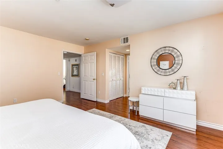 4842 Sapphire Way, Cypress, California 90630