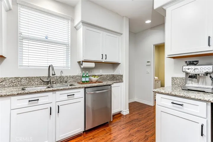 4842 Sapphire Way, Cypress, California 90630