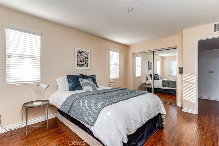 4842 Sapphire Way, Cypress, California 90630
