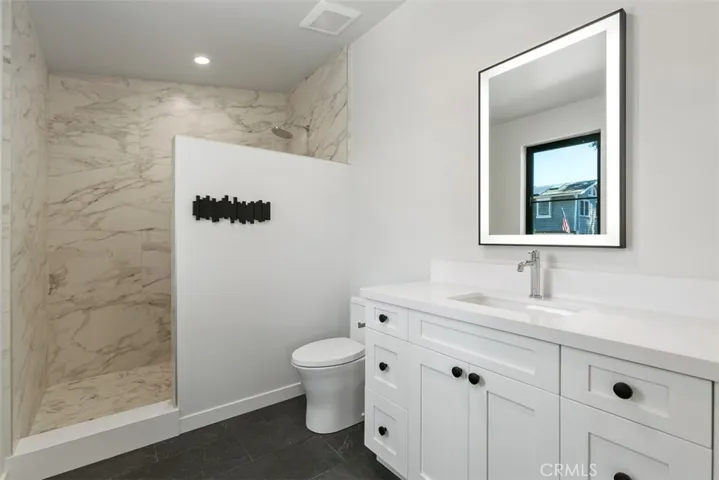 28832 Shady Place, Laguna Beach, California 92651