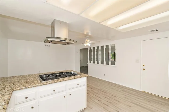 1330 La Serena Drive, Glendora, California 91740