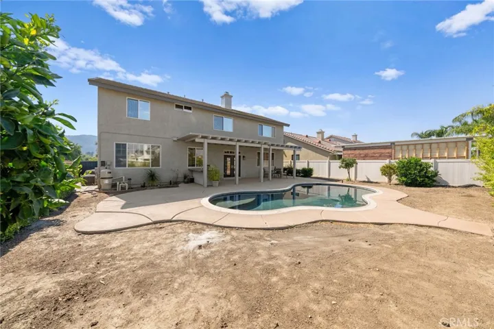 24592 Calle Estancia, Murrieta, California 92562