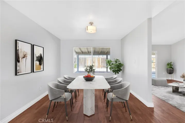 Virtual Stage Photo Dining room