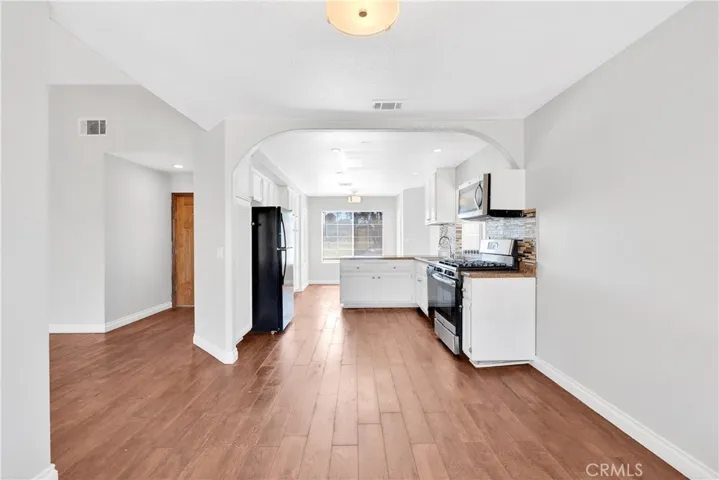 15054 Joshua Street, Victorville, California 92394