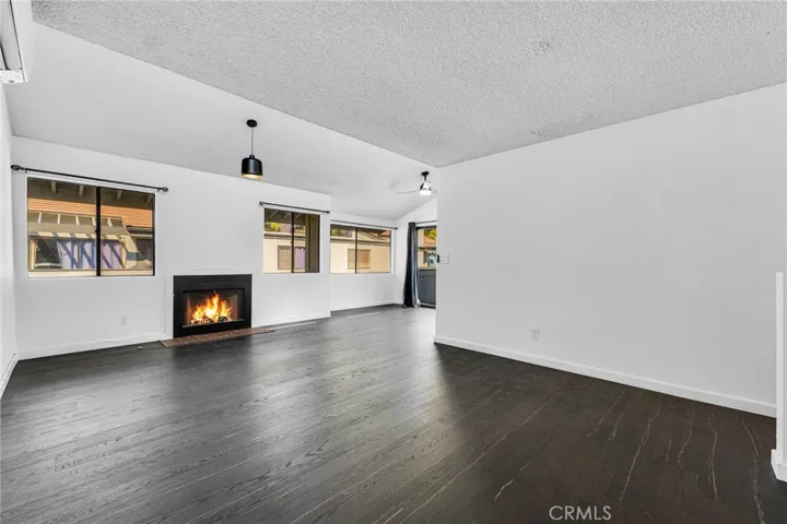 6508 Twin Circle Lane 1, Simi Valley, California 93063