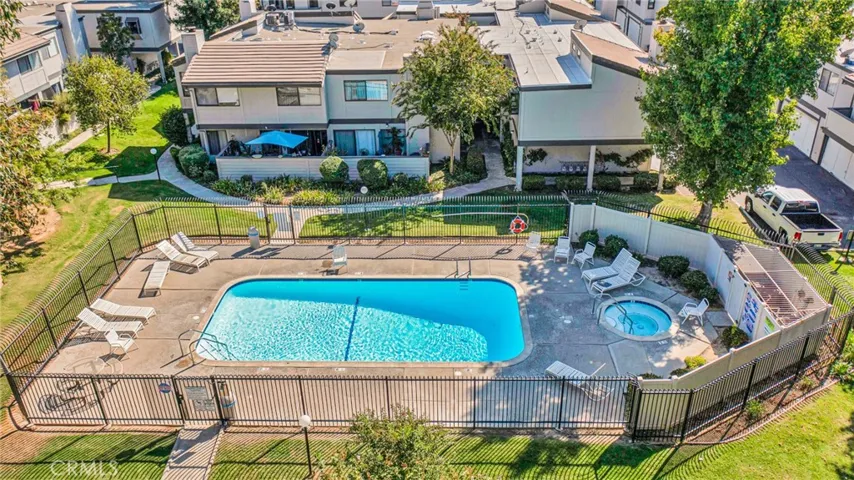 6508 Twin Circle Lane 1, Simi Valley, California 93063