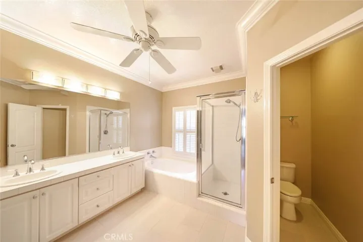 6 Auvergne, Newport Coast, California 92657