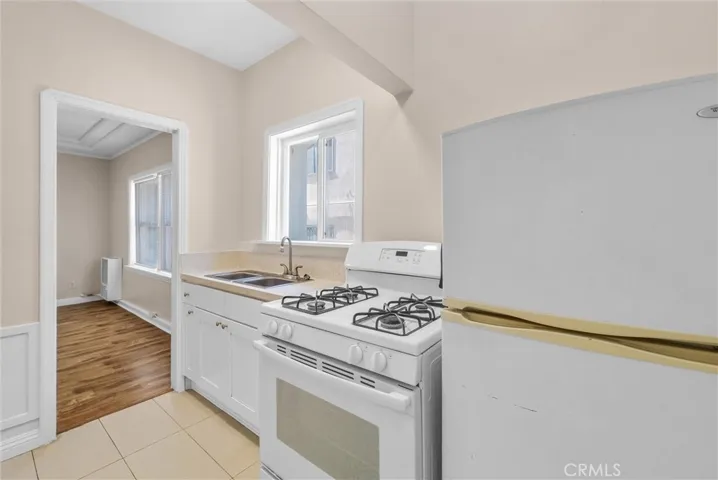 323 W 4th Street 106, Long Beach, California 90802