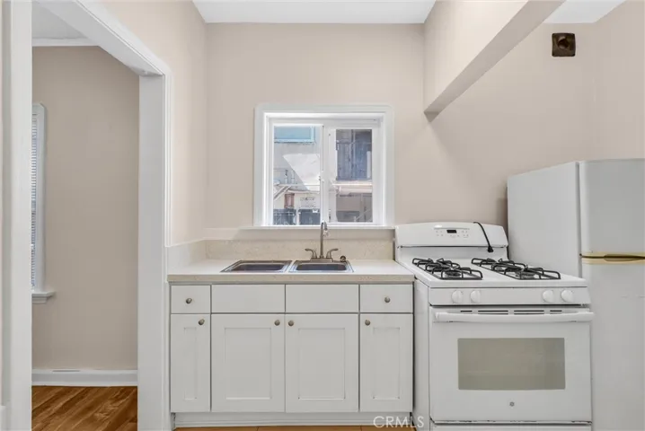 323 W 4th Street 106, Long Beach, California 90802