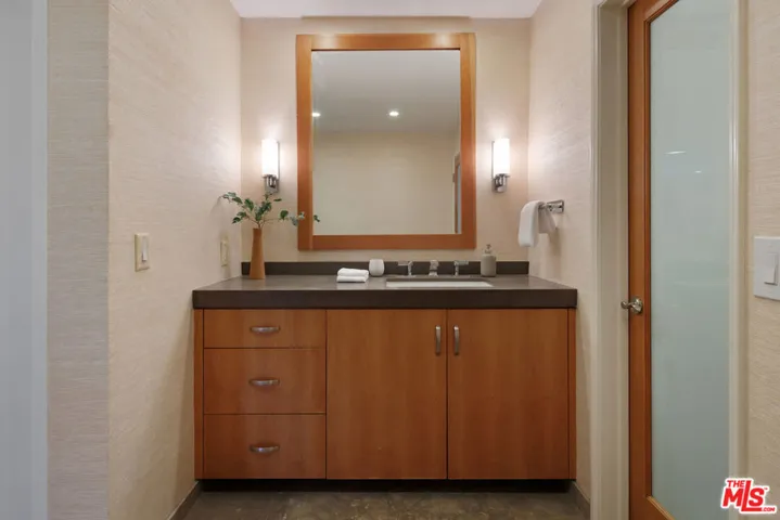 3412 Ocean Front Walk 201, Marina Del Rey, California 90292