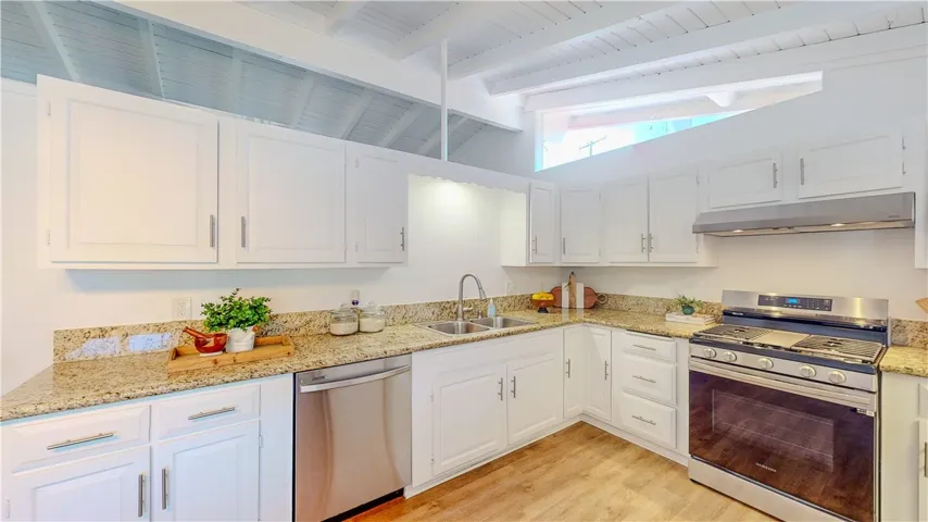 9902 Pacific Avenue, Anaheim, California 92804
