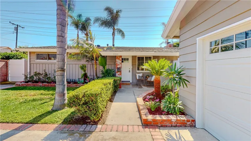 9902 Pacific Avenue, Anaheim, California 92804