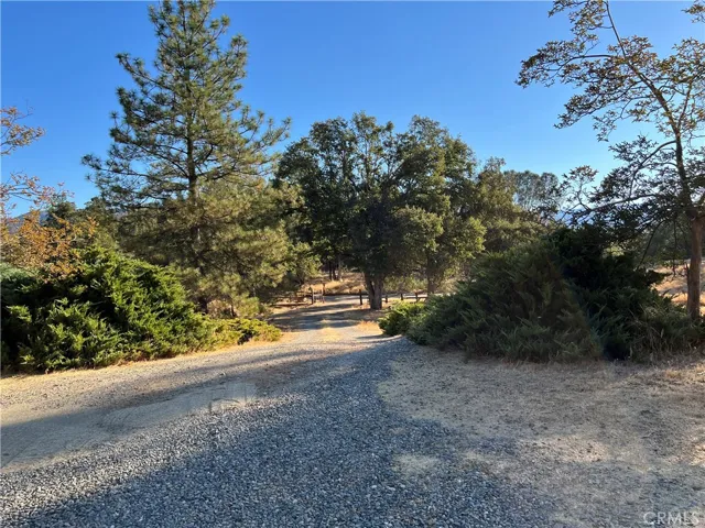 5263 Schafer Road, Mariposa, California 95338