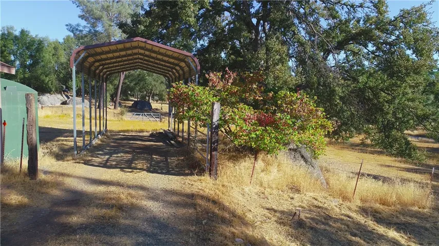 5263 Schafer Road, Mariposa, California 95338
