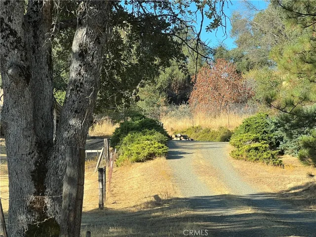 5263 Schafer Road, Mariposa, California 95338