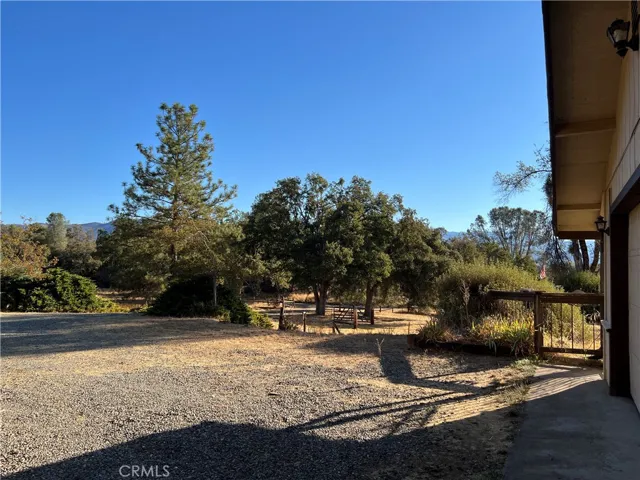 5263 Schafer Road, Mariposa, California 95338
