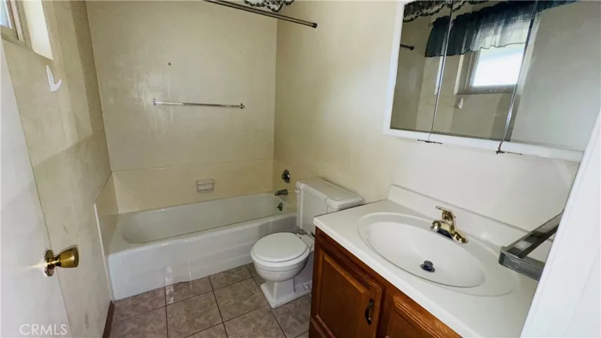 551 Shasta Way, Hemet, California 92543
